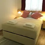 Sunset House セルチュク